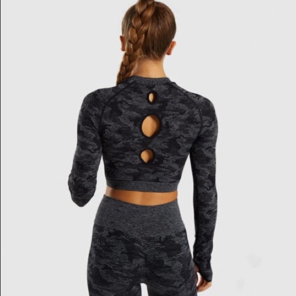Gymshark Camo Seamless Long Sleeve Crop - Picture 2 of 3
